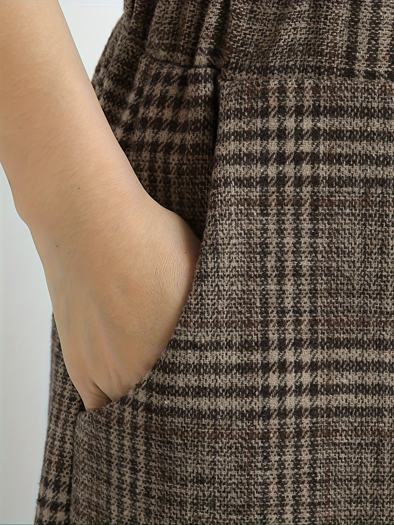 Effortless Plaid Wide Leg Pants for Women with Elastic Waist Pocket Cropped Culotte Style