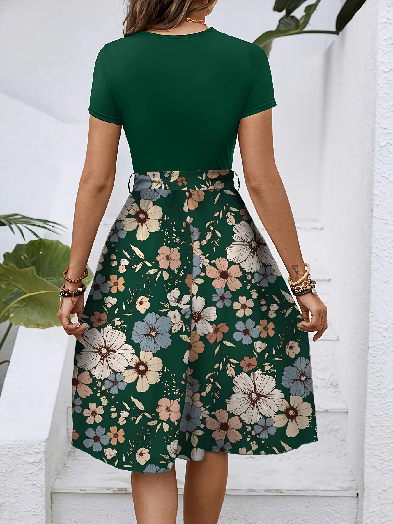Effortless Floral Midi Dress for Women with Round Neck Short Sleeve Tie Waist A Line Style