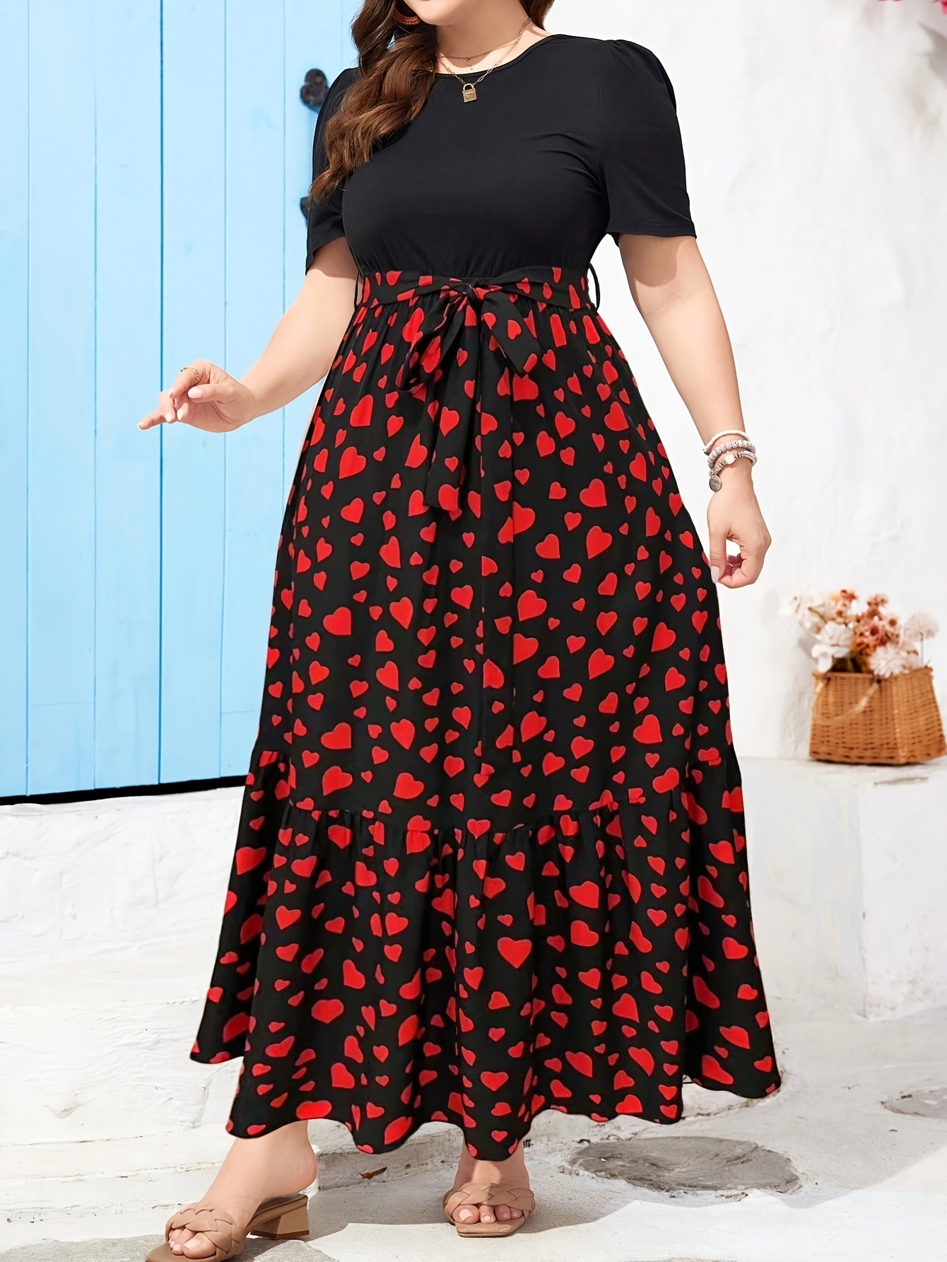 Elegant Black Heart Print Maxi Dress for Women with Round Neck Short Sleeve Tiered Ruffle Belted Style