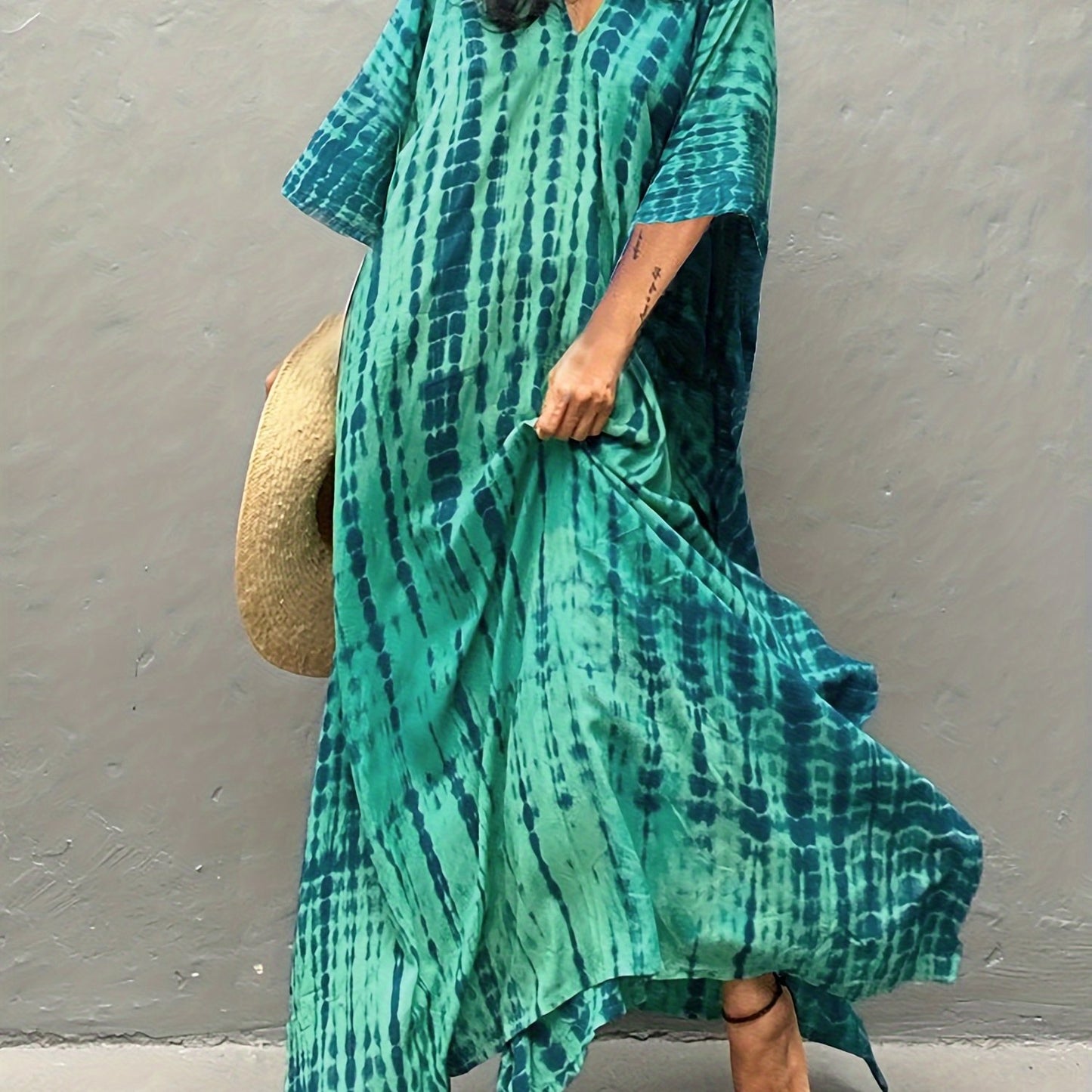 Effortless Tie Dye Maxi Dress for Women with V Neck Bell Sleeve Kaftan Flowing Bohemian Style