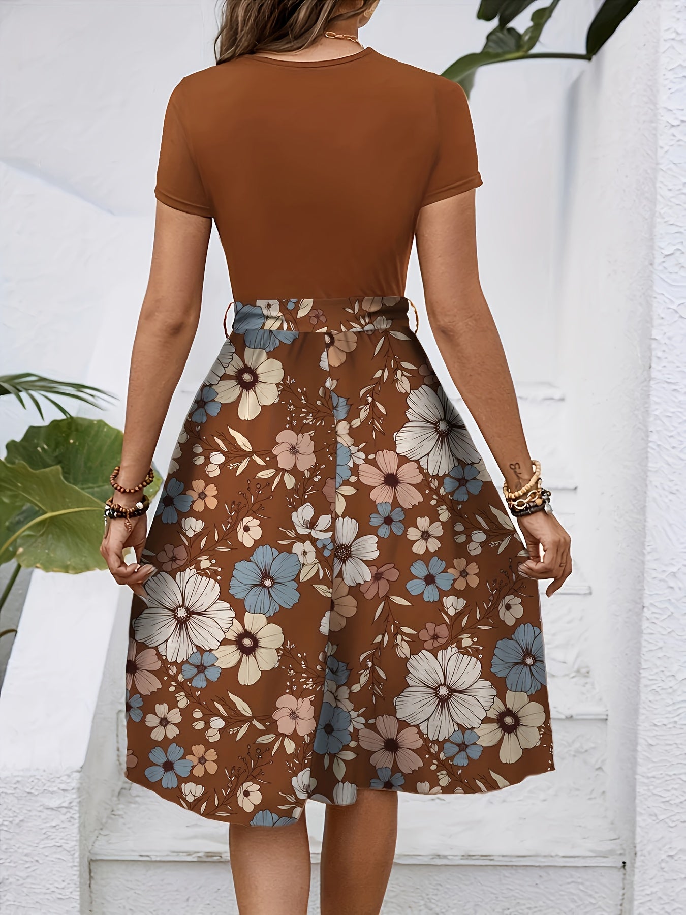 Effortless Floral Midi Dress for Women with Round Neck Short Sleeve Tie Waist A Line Style