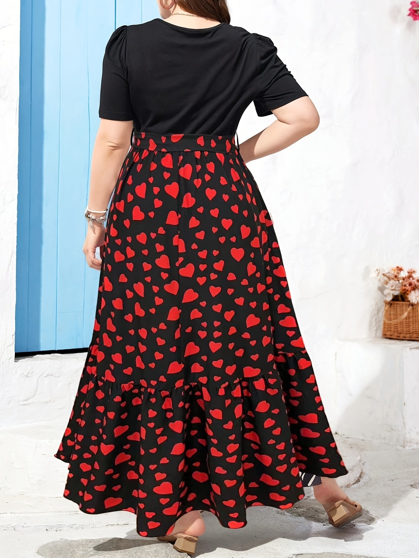 Elegant Black Heart Print Maxi Dress for Women with Round Neck Short Sleeve Tiered Ruffle Belted Style