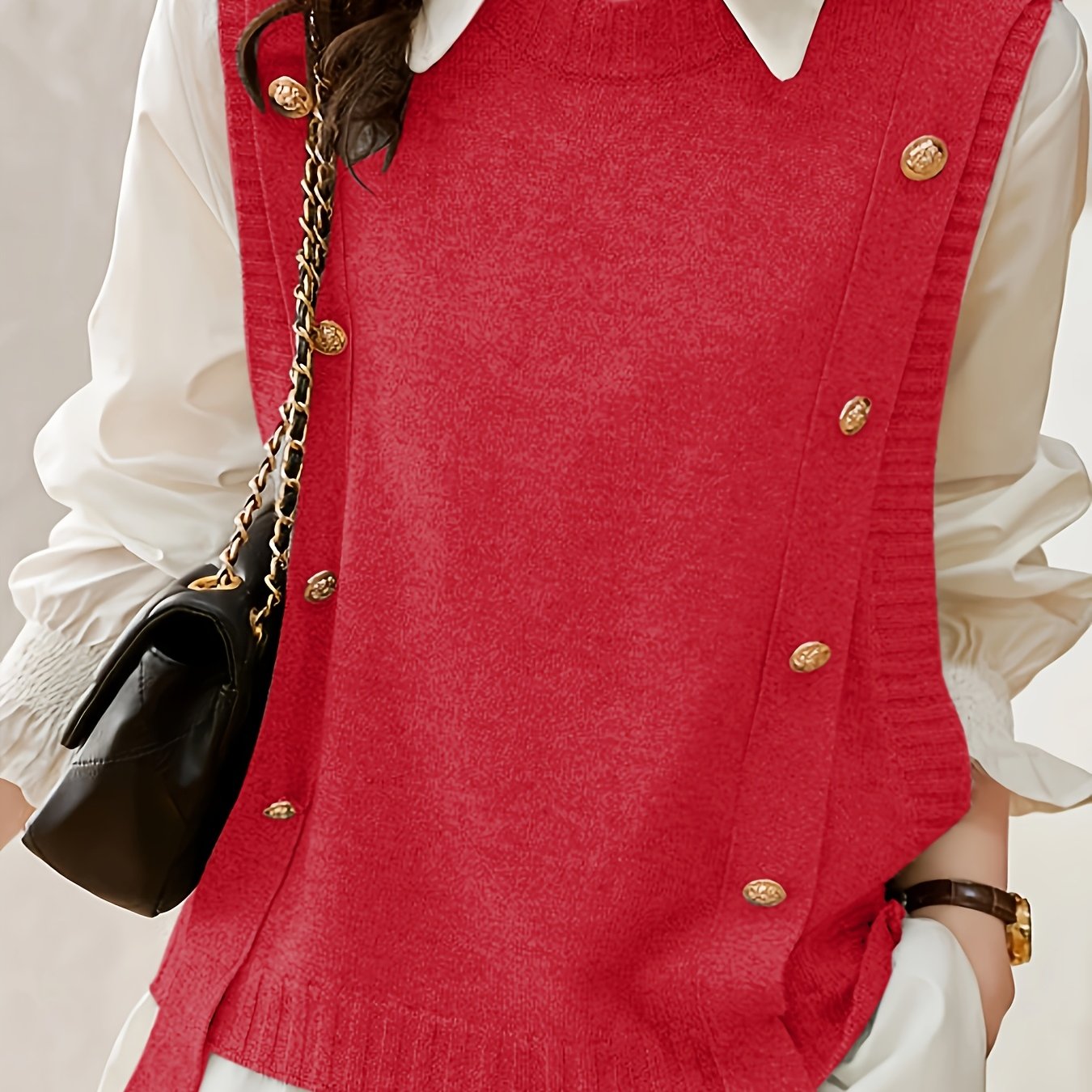 Comfortable Sweater Vest for Women with Round Neck Sleeveless Button Detail Relaxed Knit Style