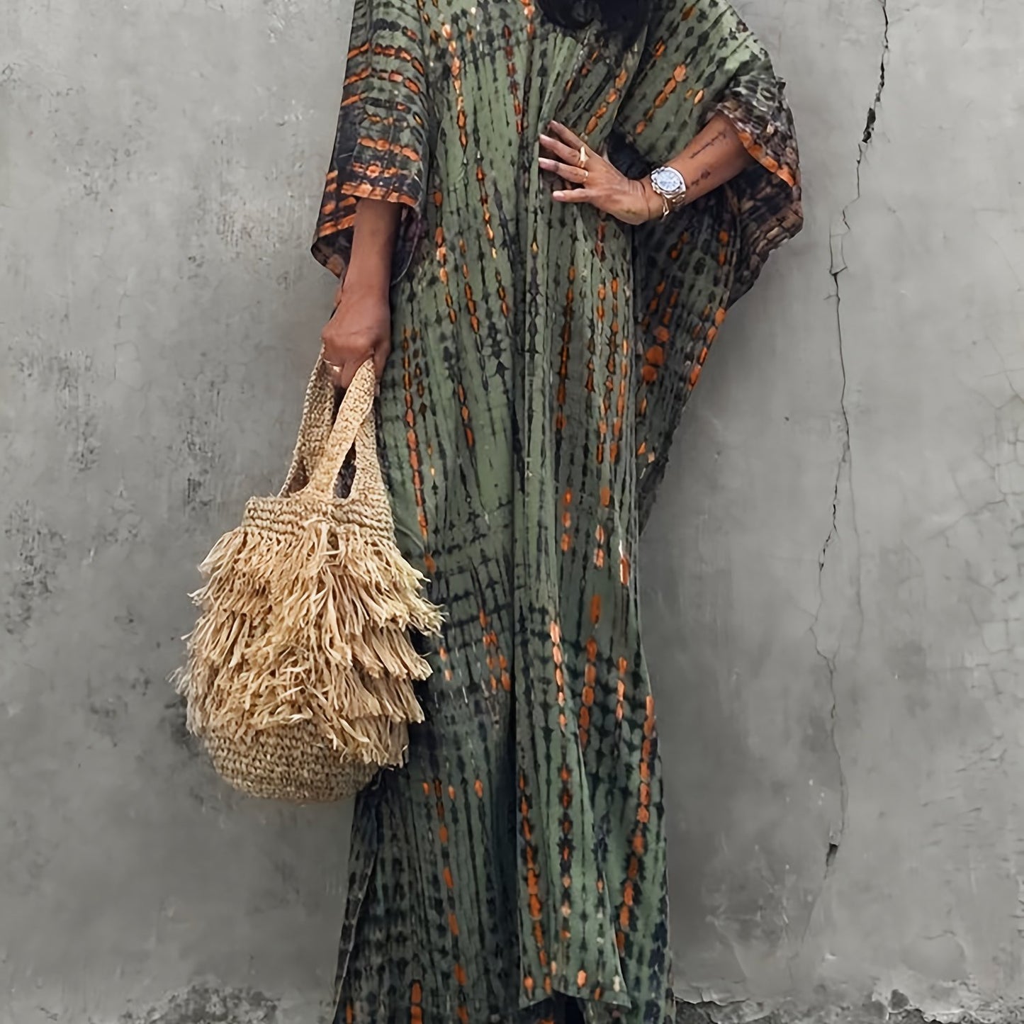 Effortless Tie Dye Maxi Dress for Women with V Neck Bell Sleeve Kaftan Flowing Bohemian Style