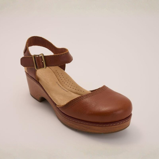 Comfortable Clogs for Women with Buckle Ankle Strap Wood Look Block Heel Closed Toe Style