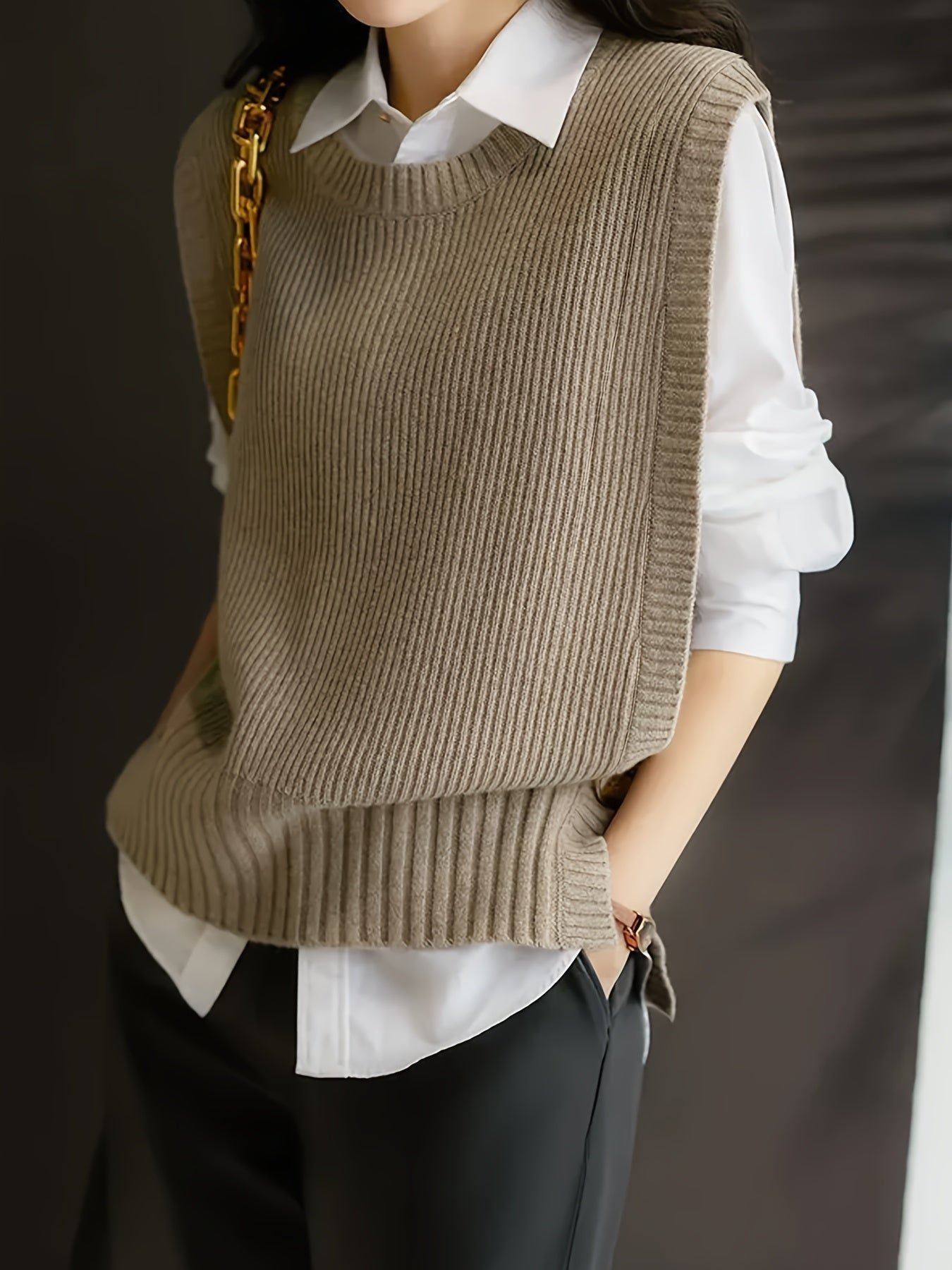 Comfortable Ribbed Knit Sweater Vest for Women with Crew Neck Sleeveless Relaxed Oversized Style