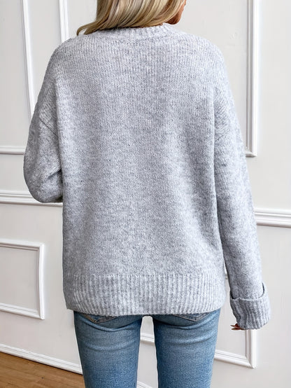 Comfortable Light Grey Sweater for Women with Round Neck Long Sleeve Oversized Cuffed Knit Style