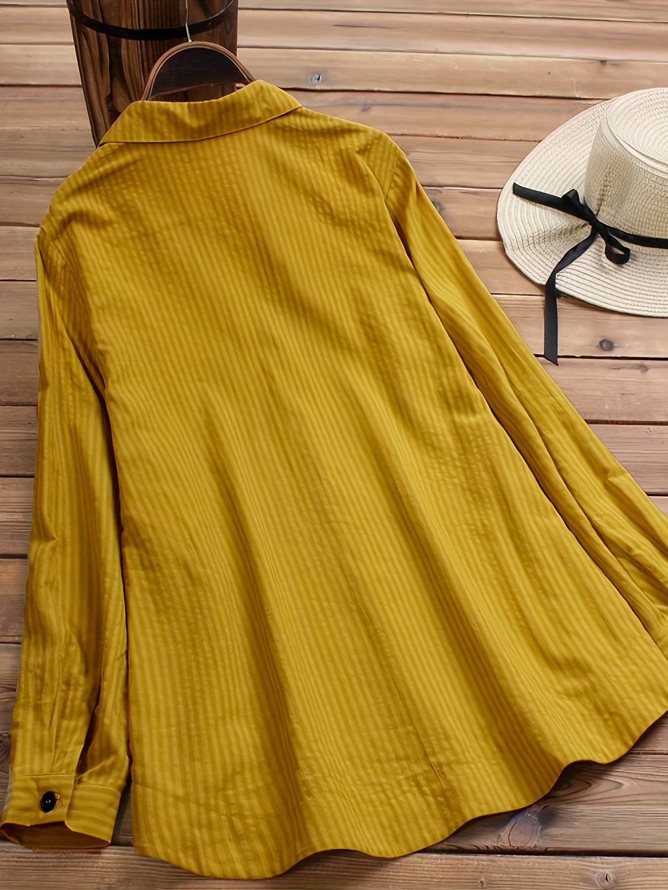 Effortless Striped Tunic Blouse for Women with Collar Long Sleeve Button Detail Relaxed Casual Style