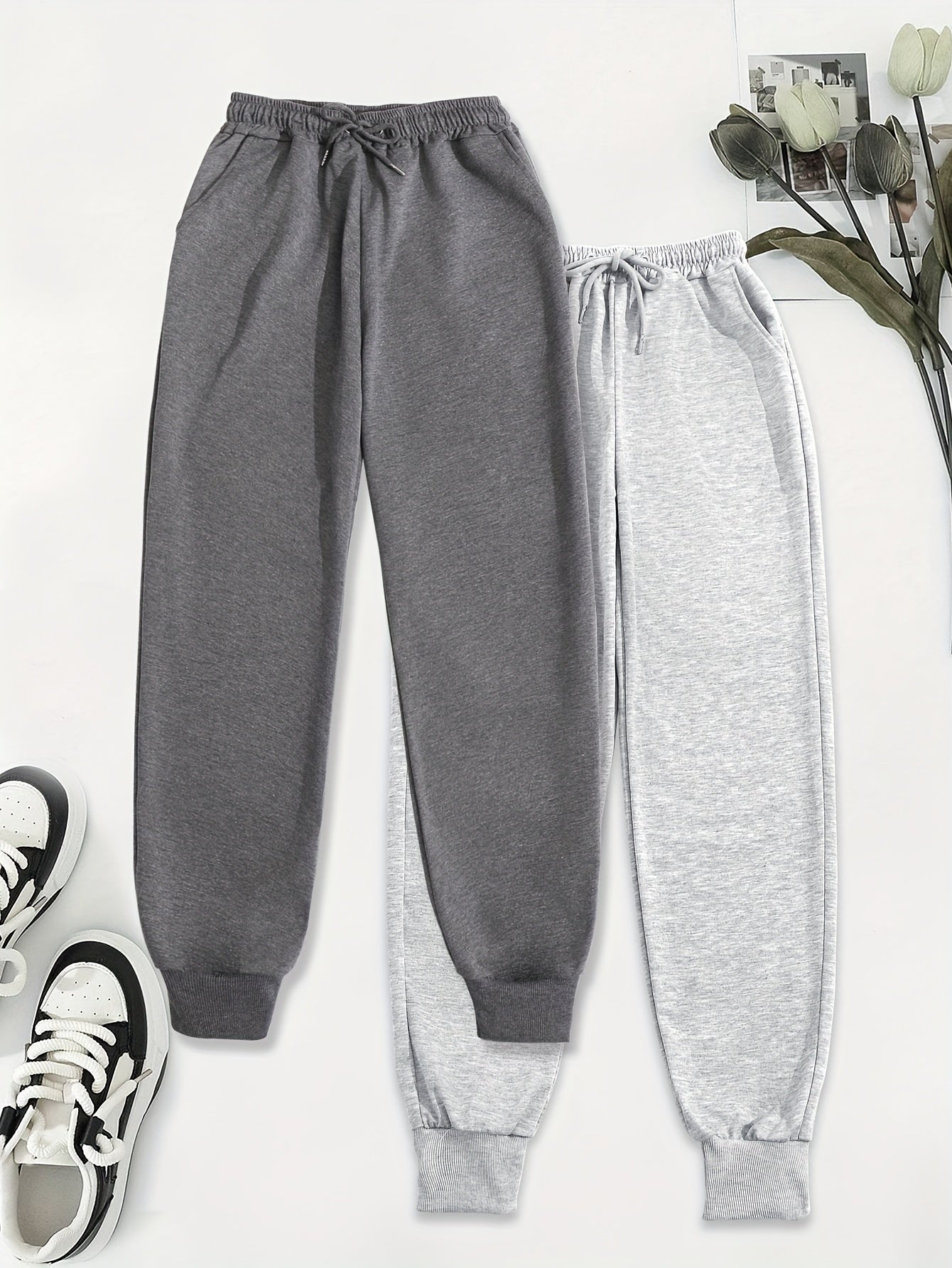 Effortless Fleece Jogger Pants for Women with High Waist Drawstring Tapered Cuffed Relaxed Style