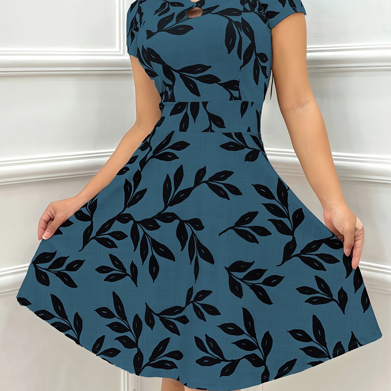 Elegant Leaf Print Fit and Flare Dress for Women with Keyhole Stand Collar Cap Sleeve Midi Style