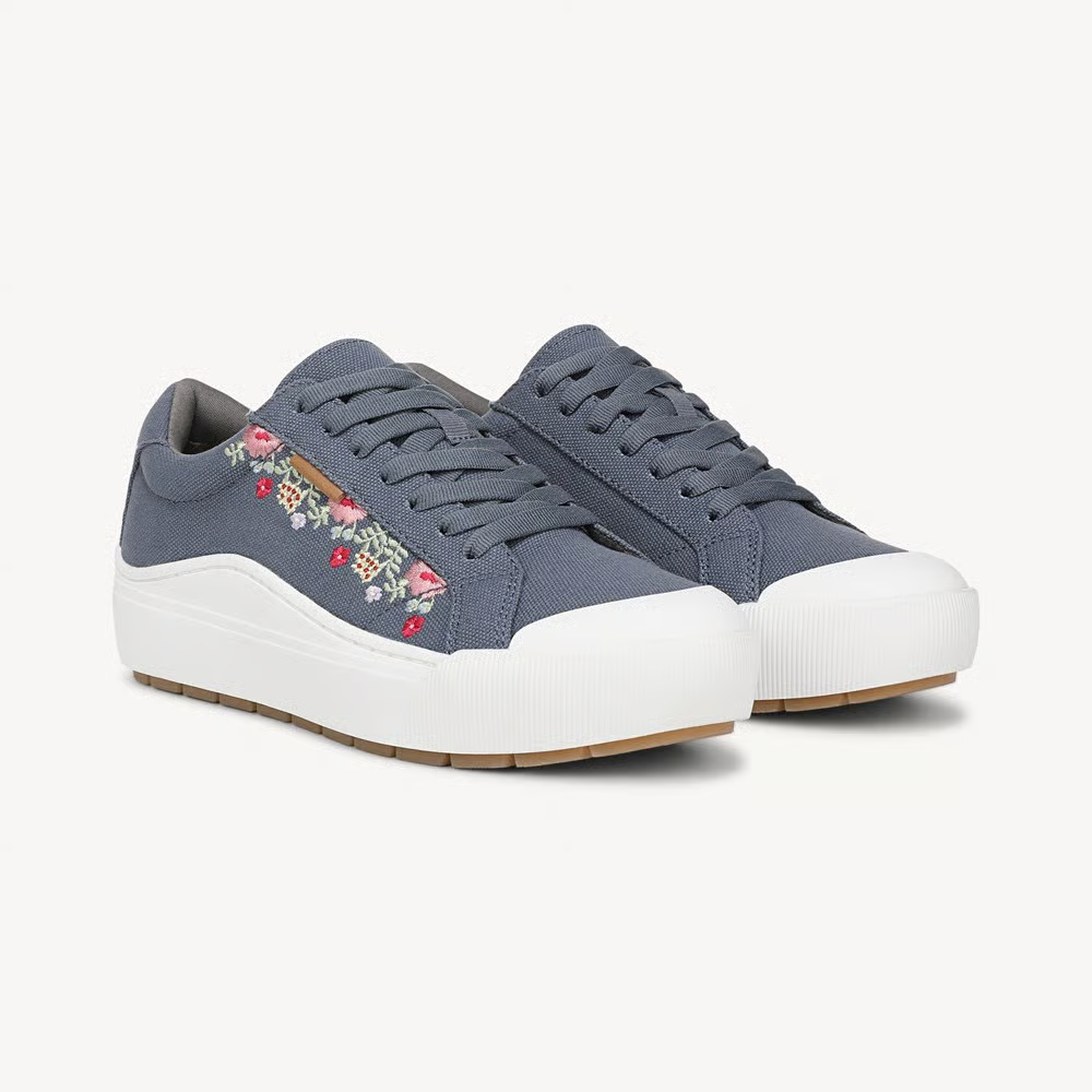 Effortless Trainers for Women with Lace Up Round Toe Floral Embroidered Platform Style