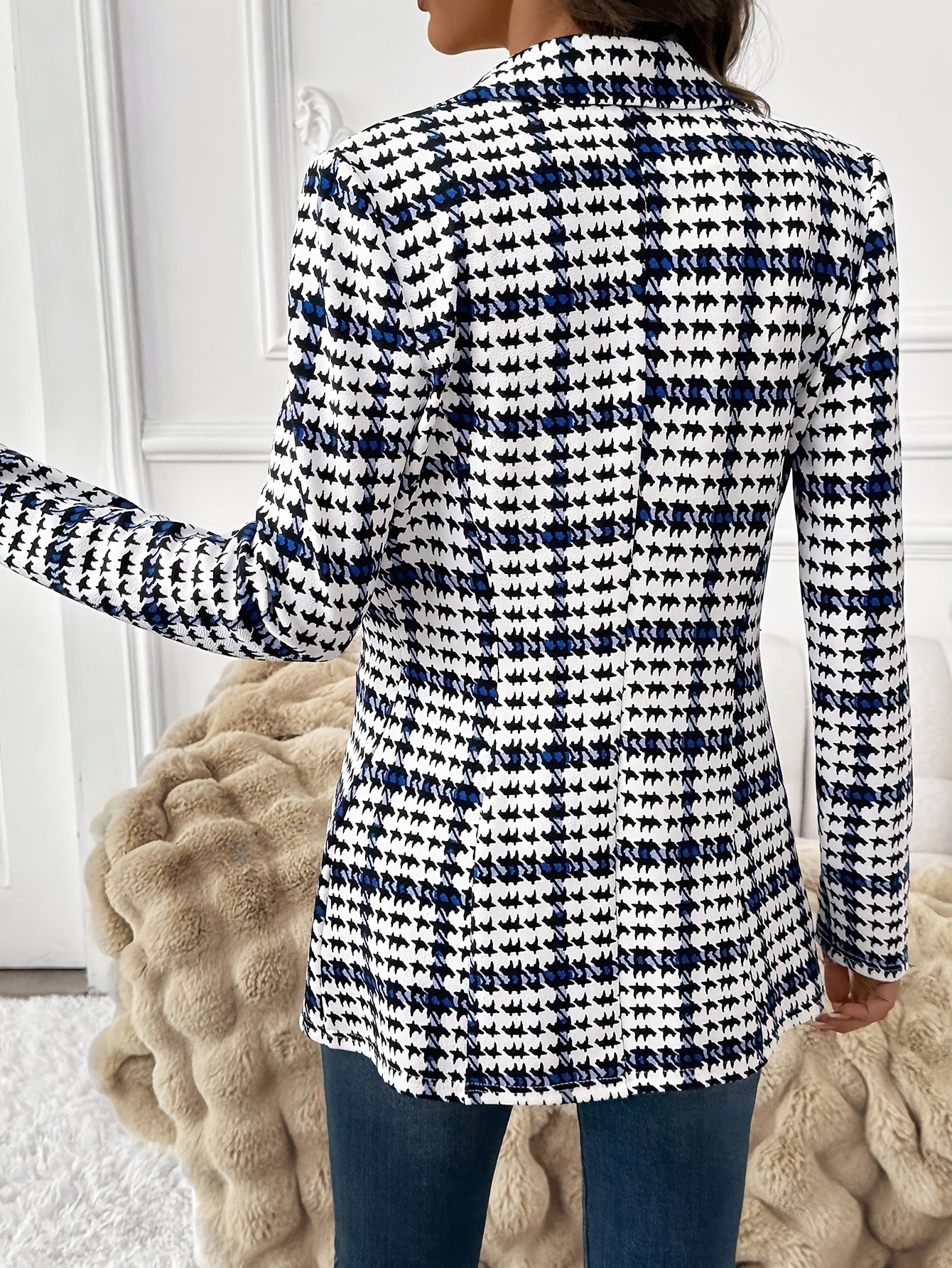 Elegant Plaid Blazer for Women, Versatile Everyday Long-Sleeve, Classic Commuter, Autumn, Houndstooth
