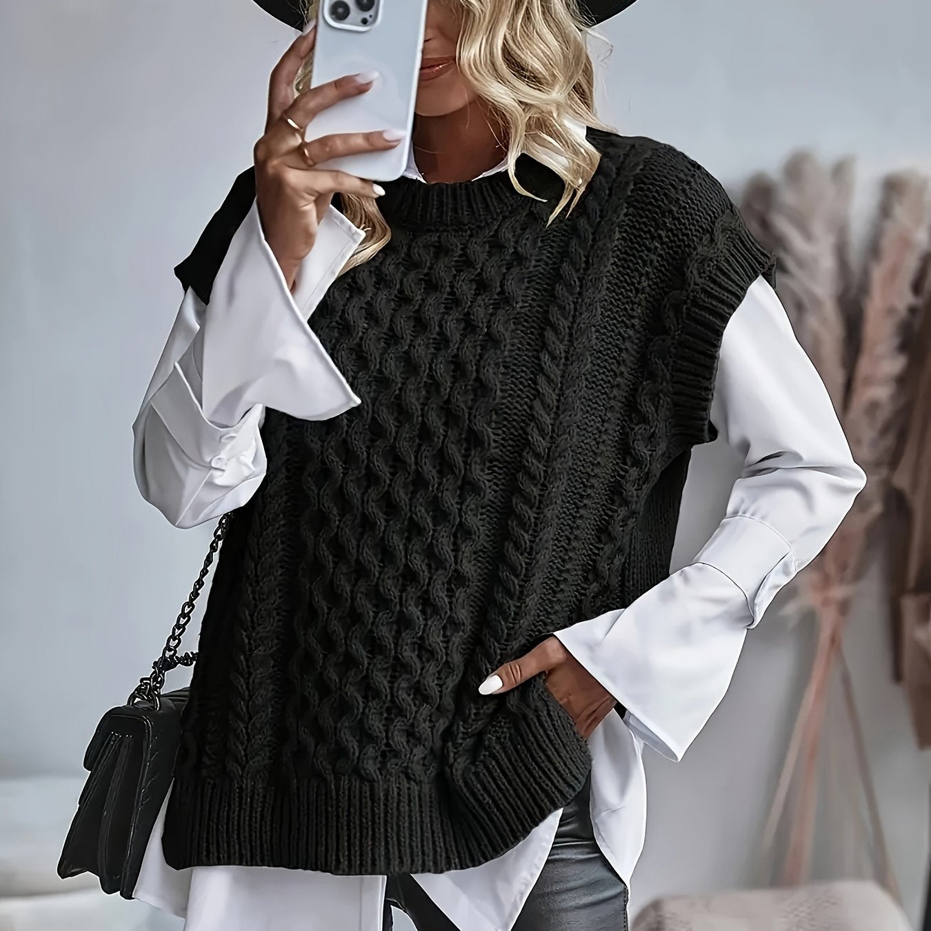 Comfortable Cable Knit Sweater Vest for Women with Crew Neck Sleeveless Oversized Relaxed Style