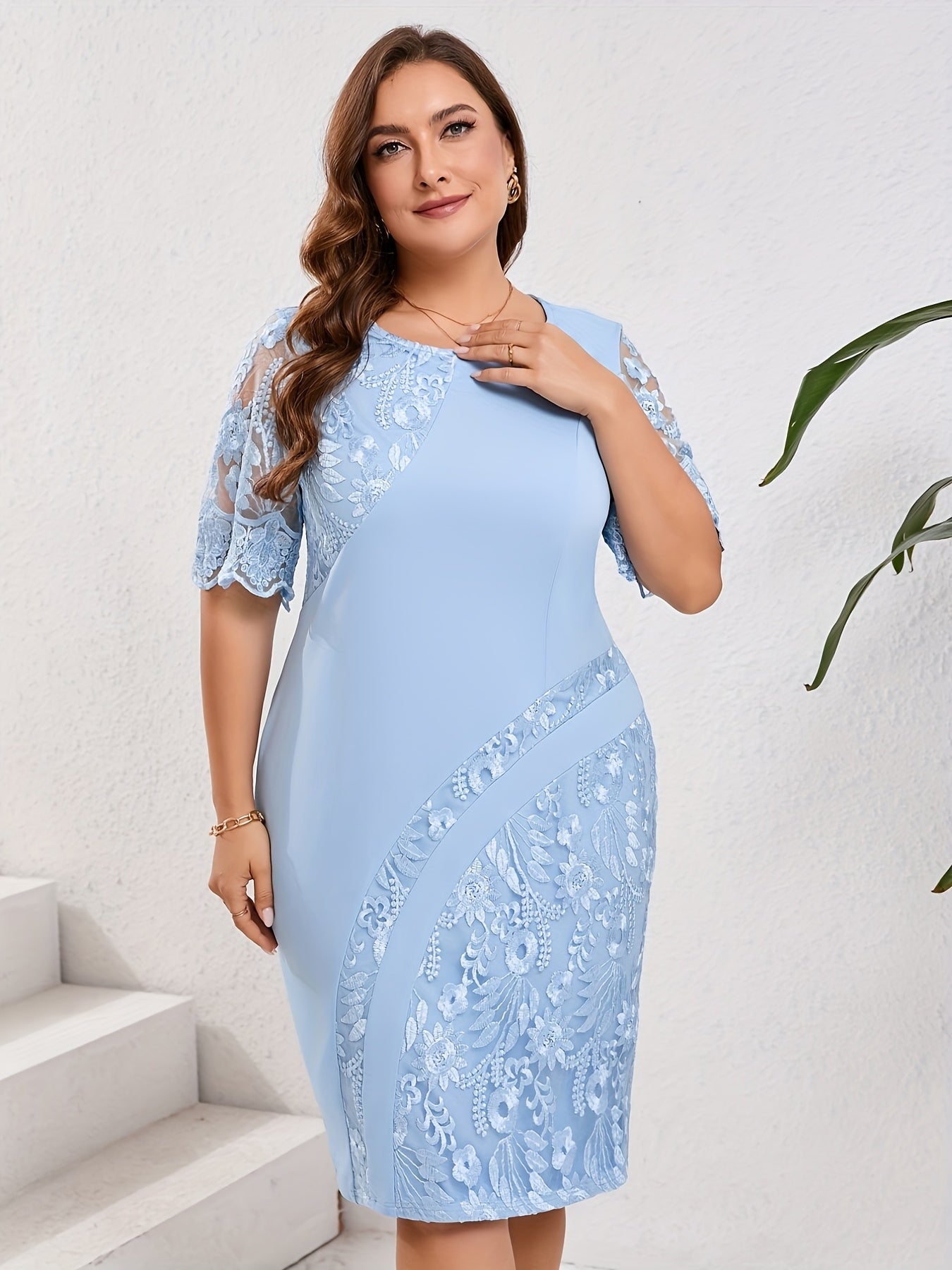 Elegant Lace Panel Sheath Dress for Women with Round Neck Scalloped Sleeve Bodycon Plus Size Style