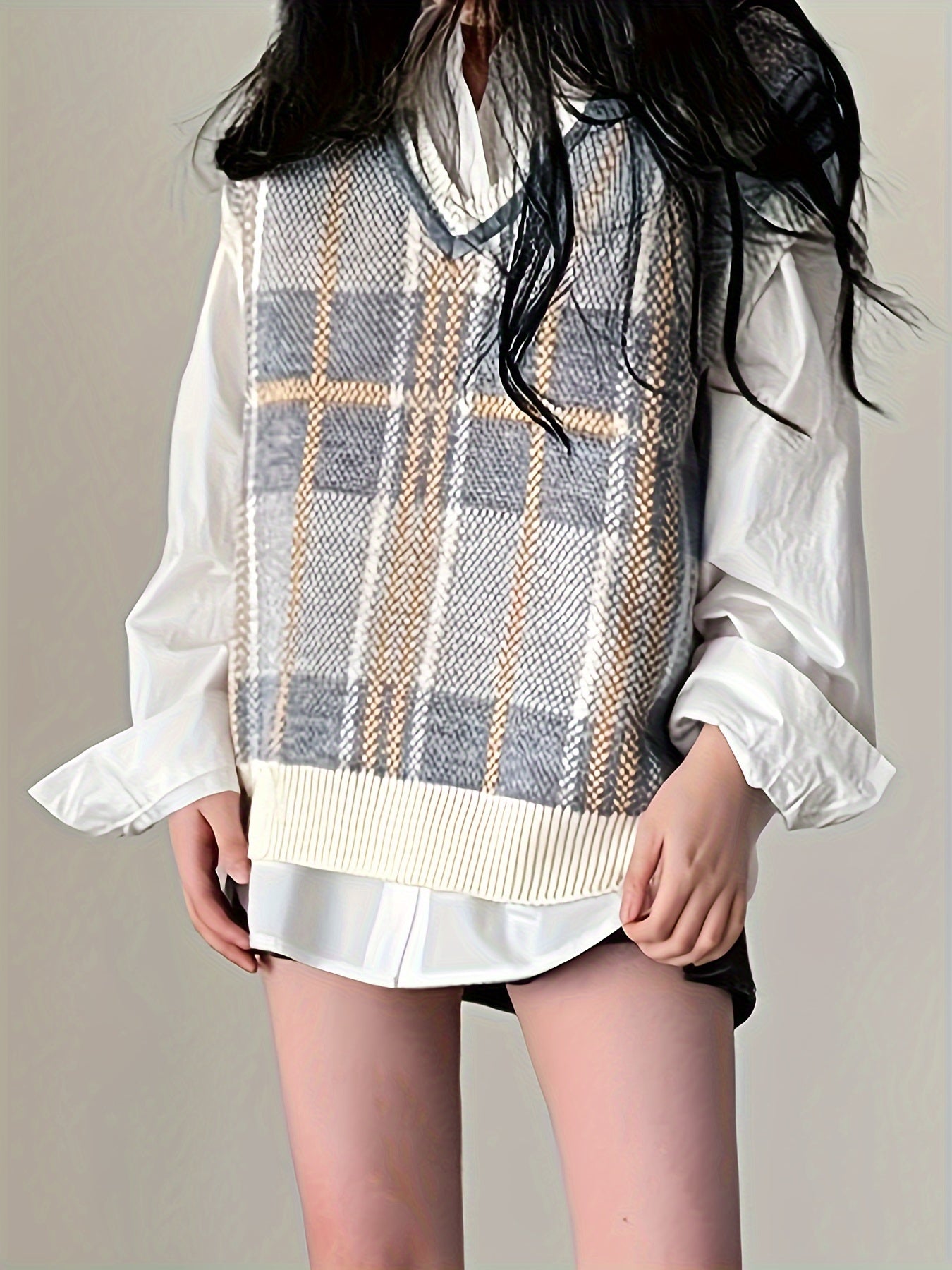 Comfortable Plaid Sweater Vest for Women with V Neck Sleeveless Oversized Knit Style