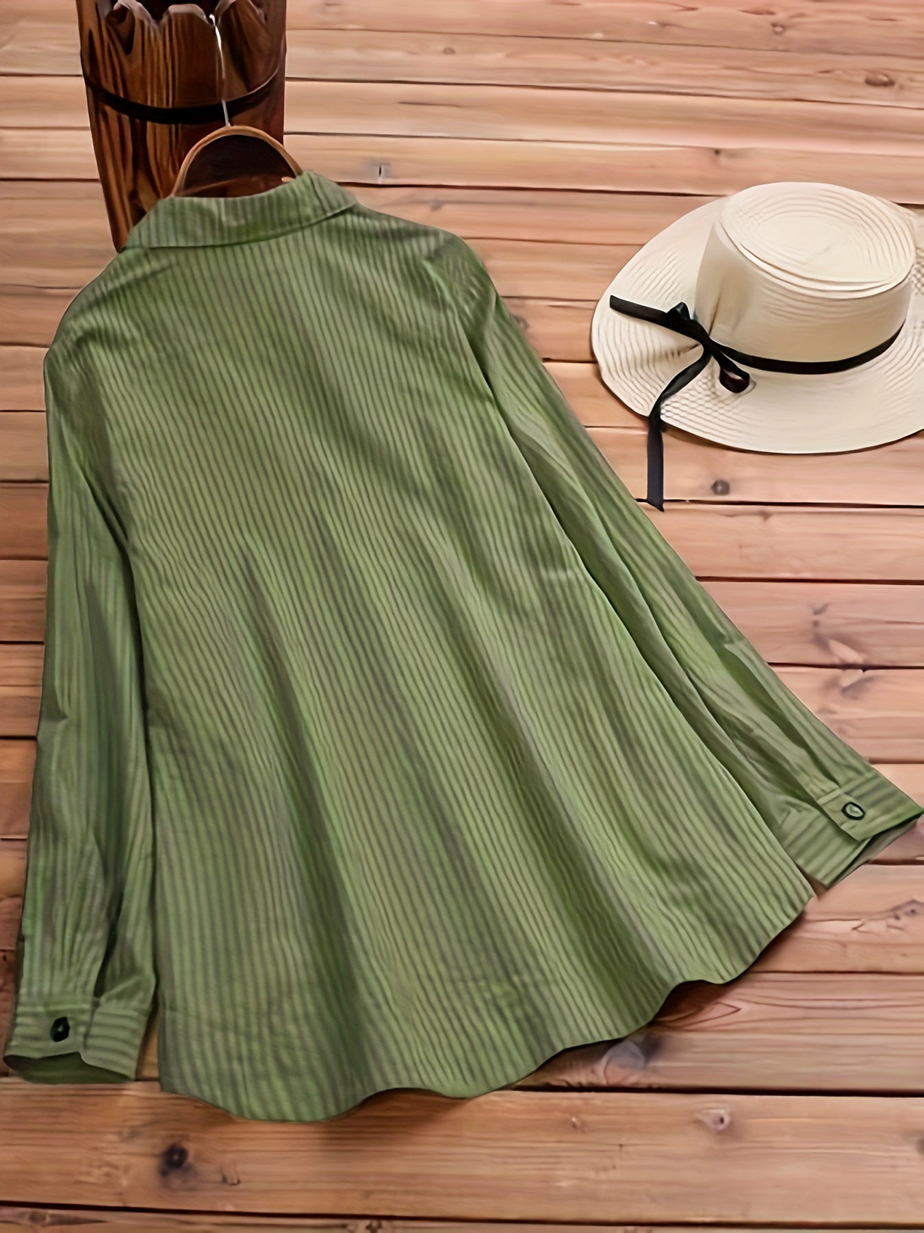 Effortless Striped Tunic Blouse for Women with Collar Long Sleeve Button Detail Relaxed Casual Style