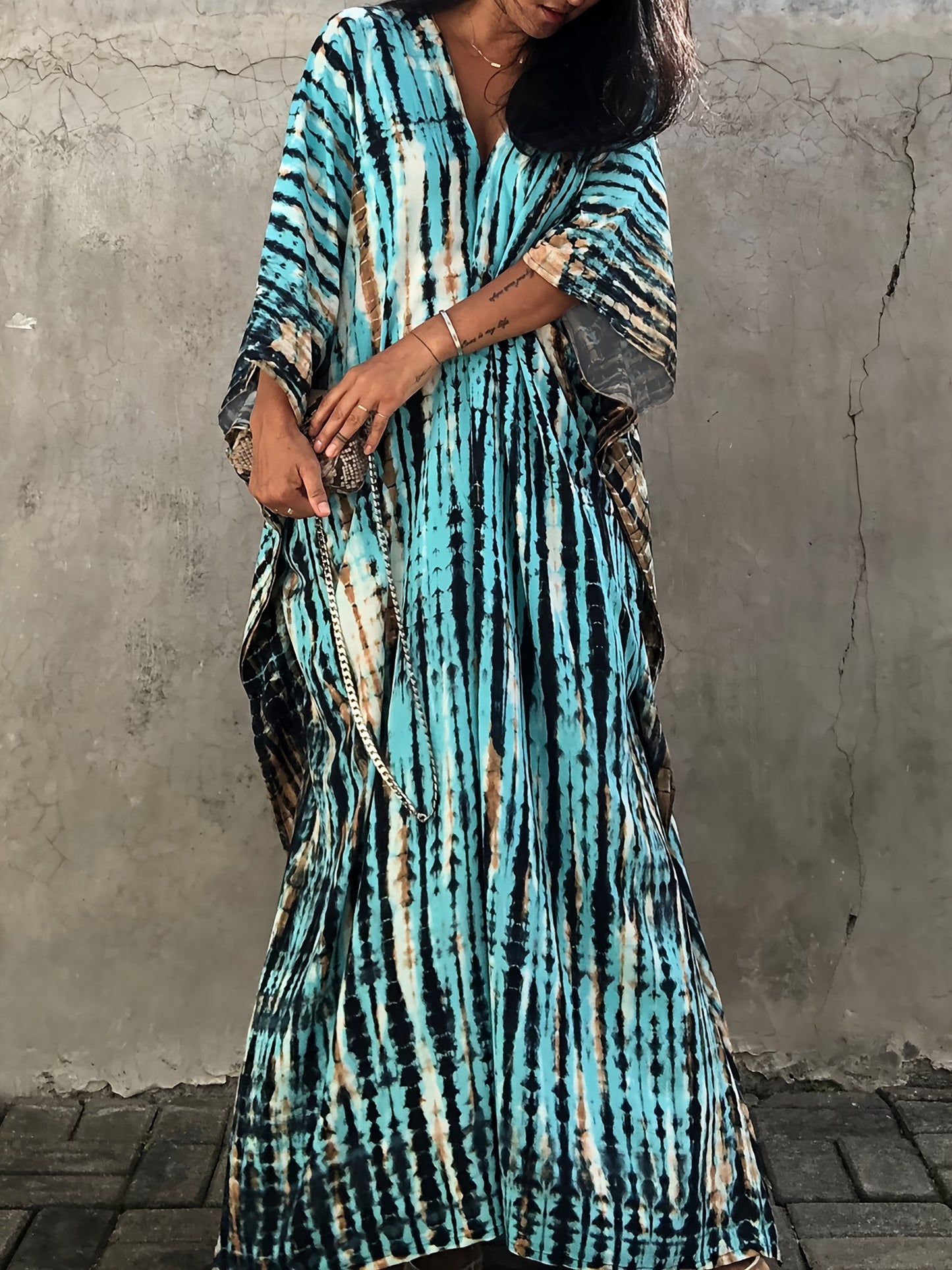 Effortless Tie Dye Maxi Dress for Women with V Neck Bell Sleeve Kaftan Flowing Bohemian Style