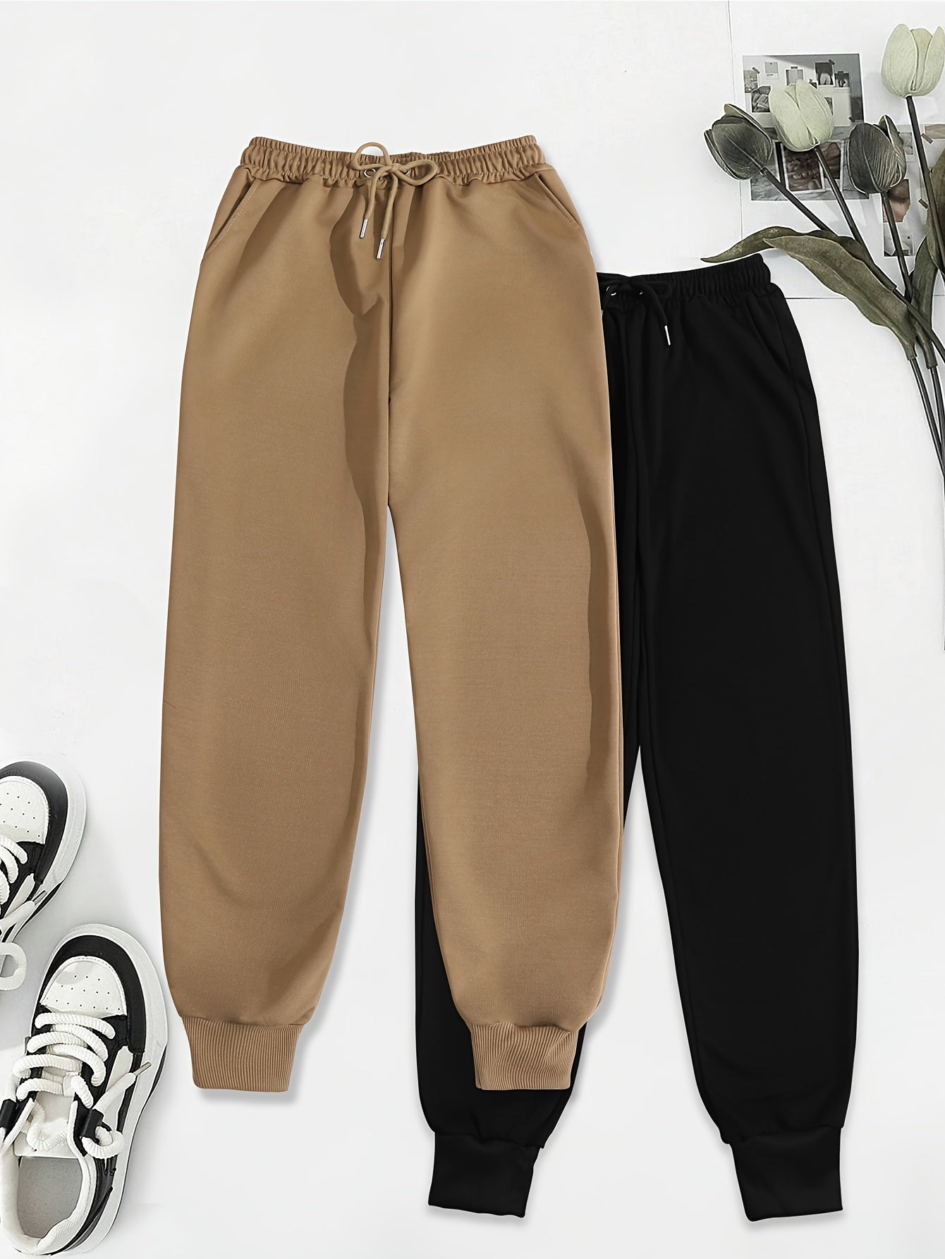 Effortless Fleece Jogger Pants for Women with High Waist Drawstring Tapered Cuffed Relaxed Style