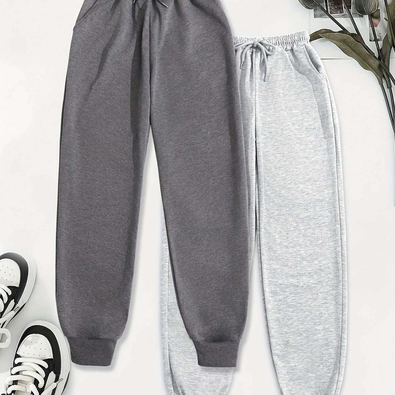 Effortless Fleece Jogger Pants for Women with High Waist Drawstring Tapered Cuffed Relaxed Style