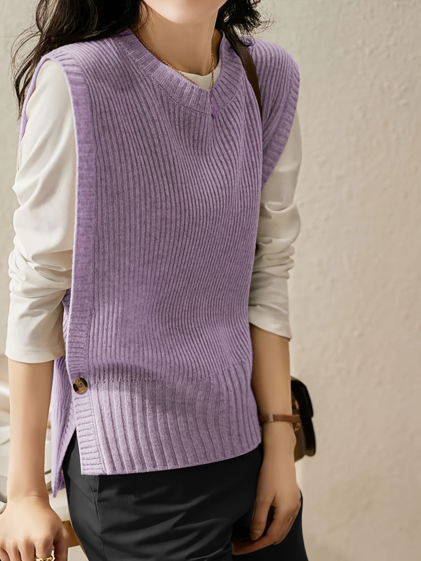 Comfortable Ribbed Knit Sweater Vest for Women with Crew Neck Sleeveless Relaxed Oversized Style