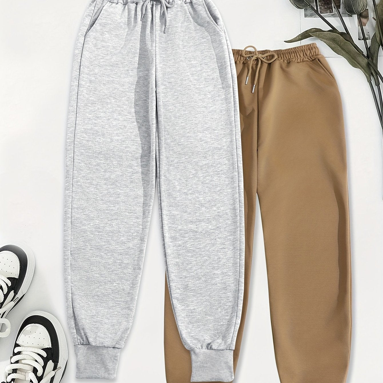 Effortless Fleece Jogger Pants for Women with High Waist Drawstring Tapered Cuffed Relaxed Style