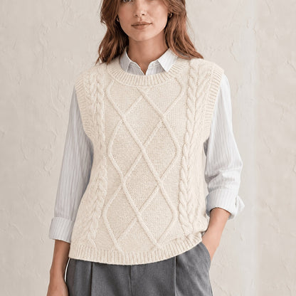 Comfortable Cable Knit Sweater Vest for Women with Crew Neck Sleeveless Relaxed Oversized Casual Style