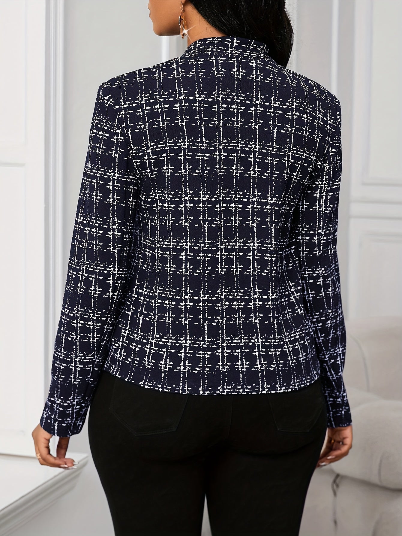 Elegant Tweed Plaid Blazer for Women with Notched Collar Long Sleeve Open Front Asymmetric Hem Casual Style
