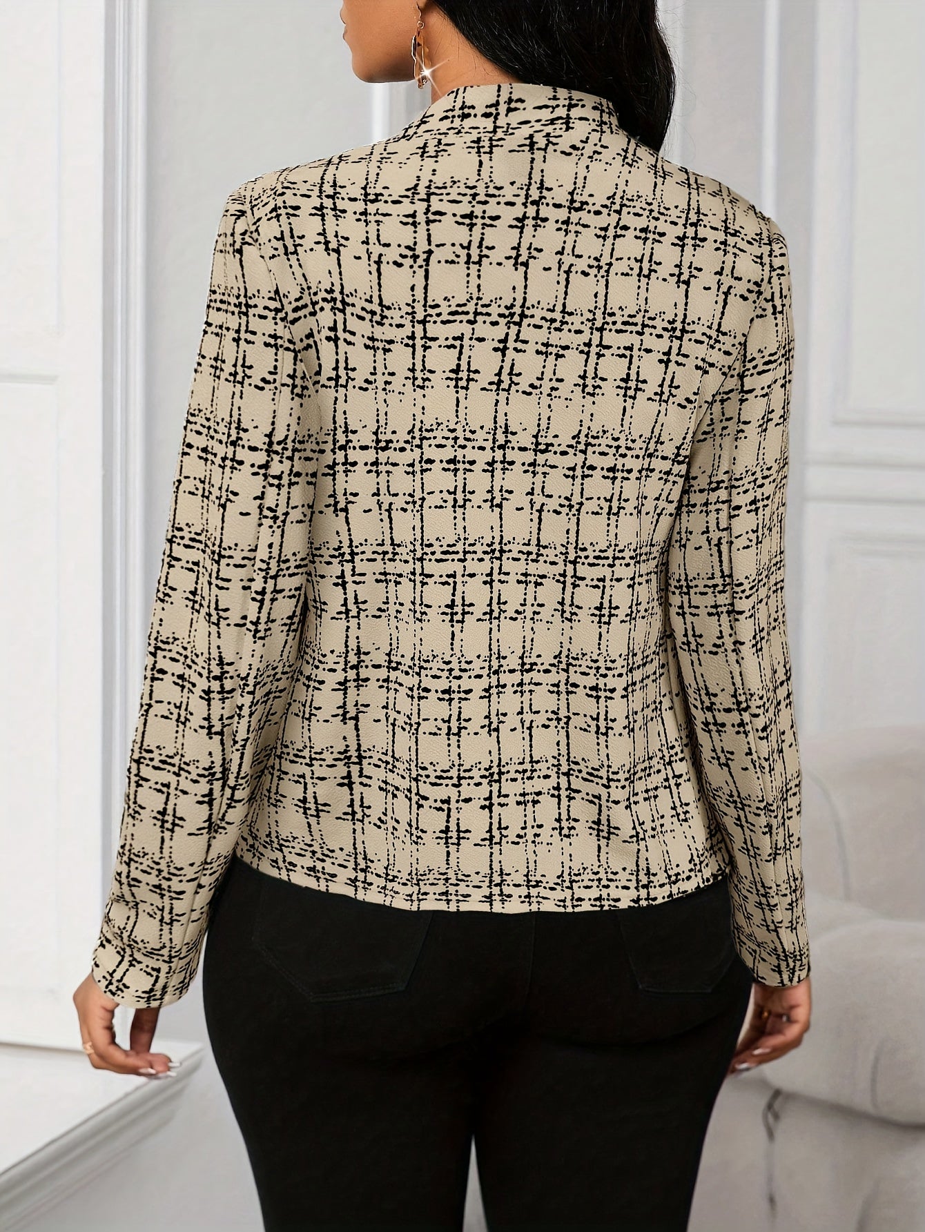 Elegant Tweed Plaid Blazer for Women with Notched Collar Long Sleeve Open Front Asymmetric Hem Casual Style
