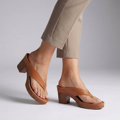 Daphne | Women's Block Heel Thong Platform Sandal