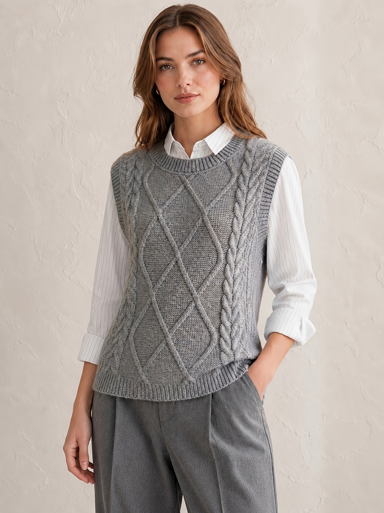 Comfortable Cable Knit Sweater Vest for Women with Crew Neck Sleeveless Relaxed Oversized Casual Style