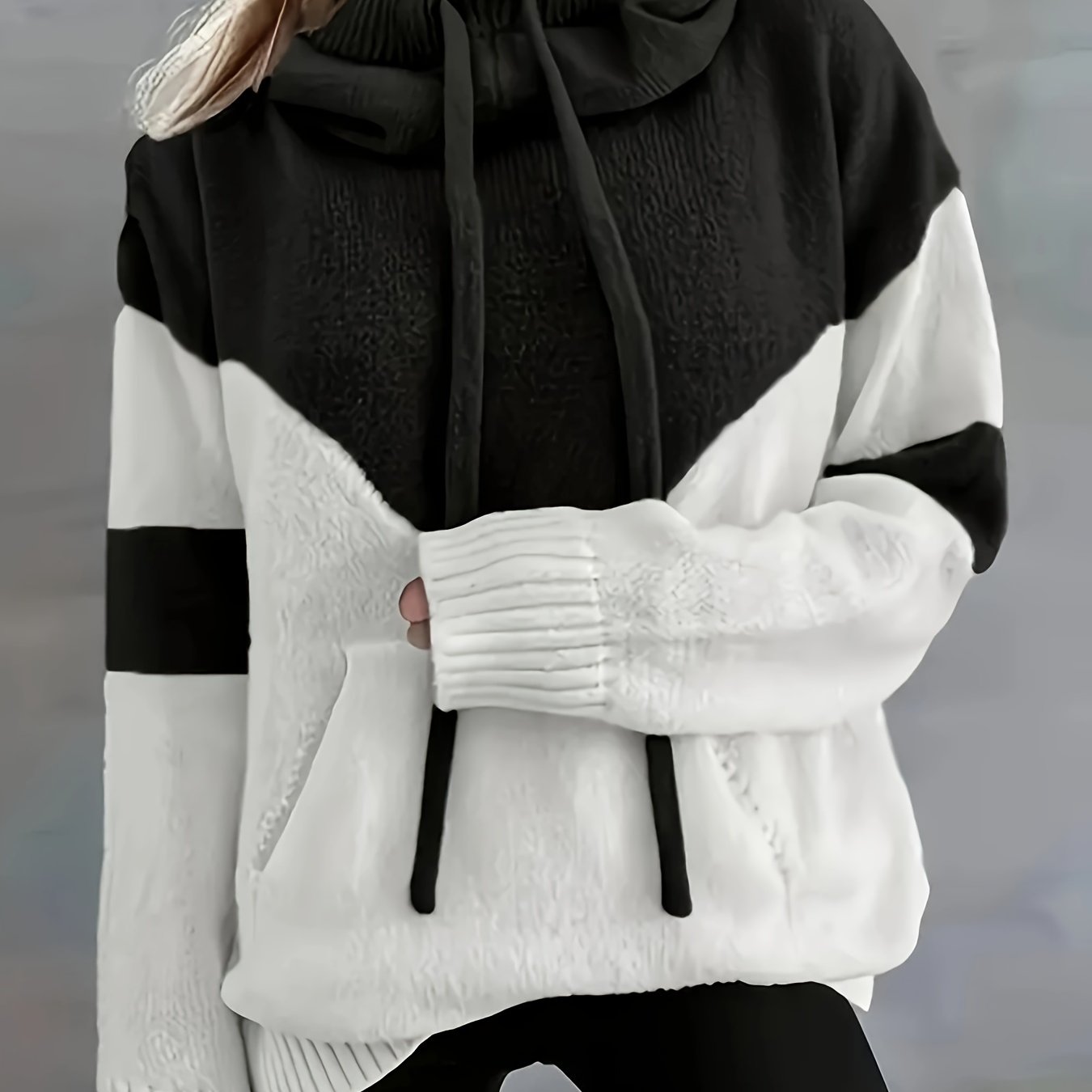 New Trendy Women'S Clothing Featuring Stylish And Elegant Designs, Including a Casual Patchwork Hoodie with Drawstring Pockets And a Color-Blocking Style for Warmth