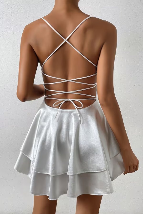 Elegant Cocktail Dresses for Women with Deep V-Neck Open-Back Pleated Skater Mini